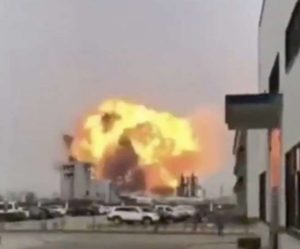 China's chemical plant exploded in a fierce explosion, flames rose high